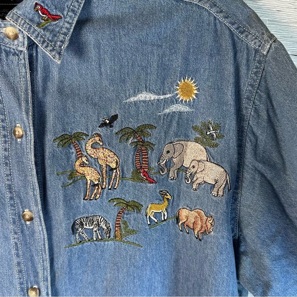 Lets Quizz Again vintage Women embroidered Noahs art denim button up cottagecore - Picture 3 of 11